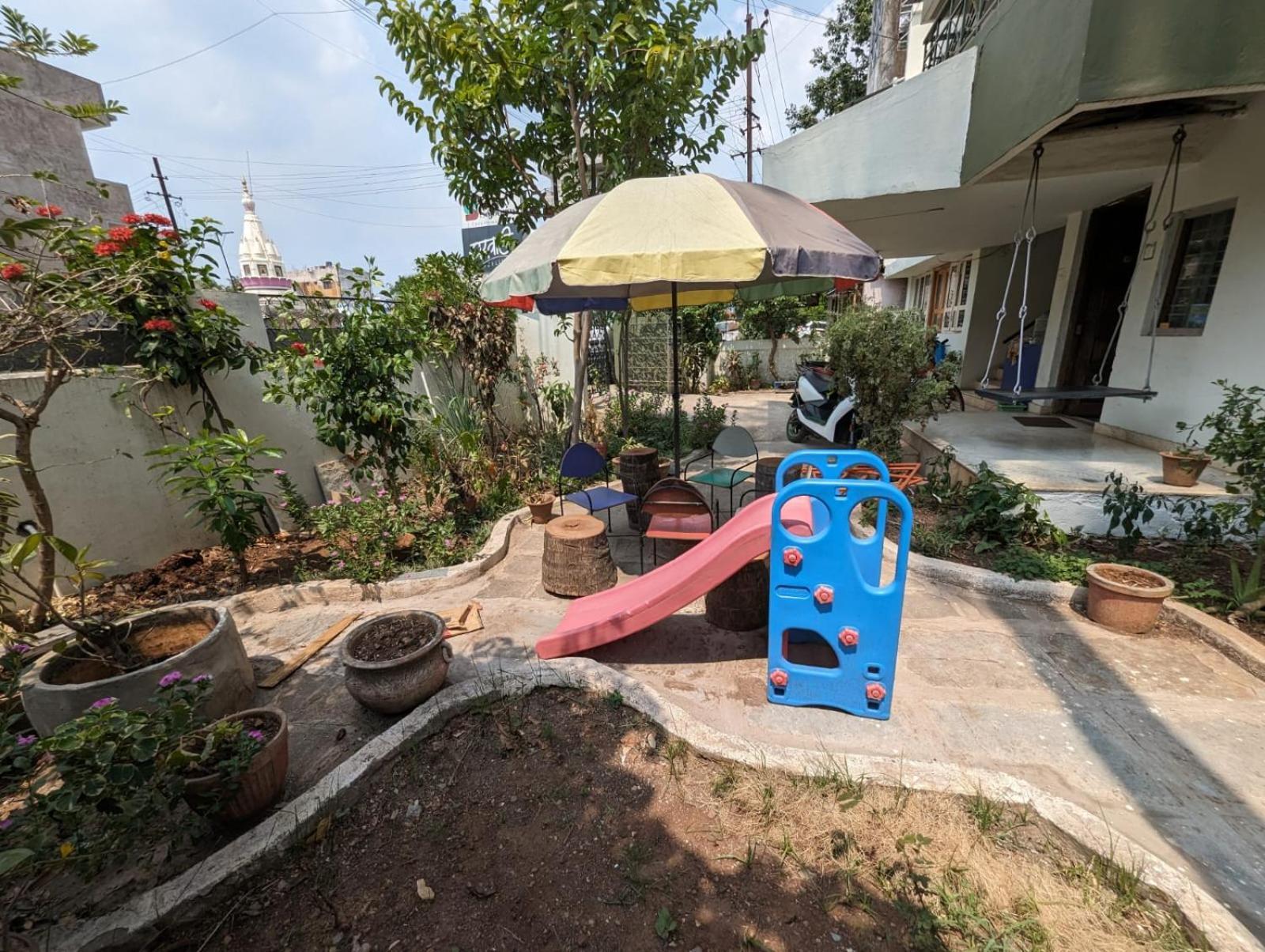 Swanky Sojourns Homestay โกลฮาปูร์ ภายนอก รูปภาพ